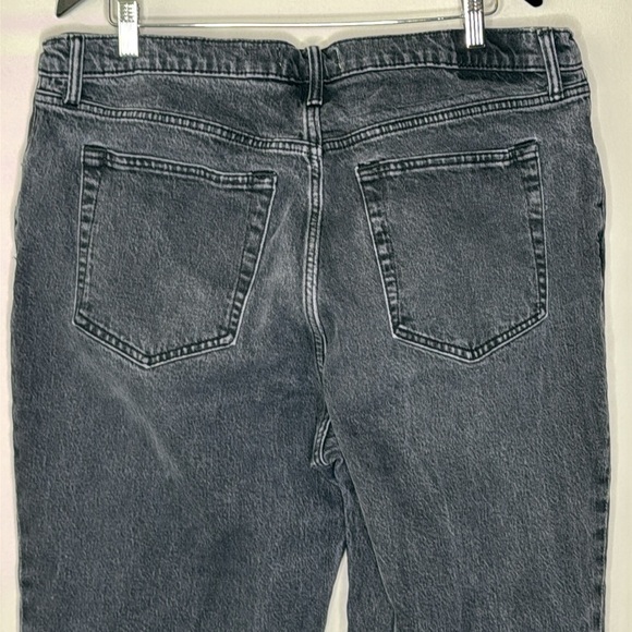 Abercrombie & Fitch 90's Straight Ultra High Rise Jeans Dark Wash Size 34/18L - Picture 6 of 9